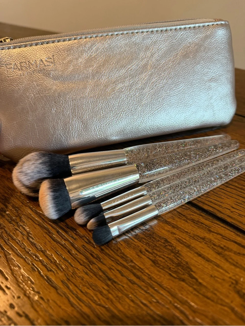 Lot of Makeup Brushes Assorted Sephora Brand farmasi pouch